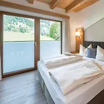 Aparthotel Birkenhof Lermoos Premium Apart & Suites